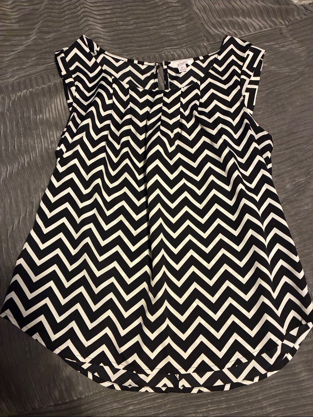 Candie's Black and White Chevron Cap Sleeve Blouse